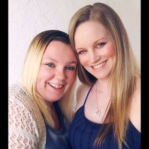 Meet your Posher, Pauline